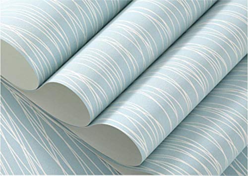 Papier peint intissé bleu clair pour masquer les défauts du mur