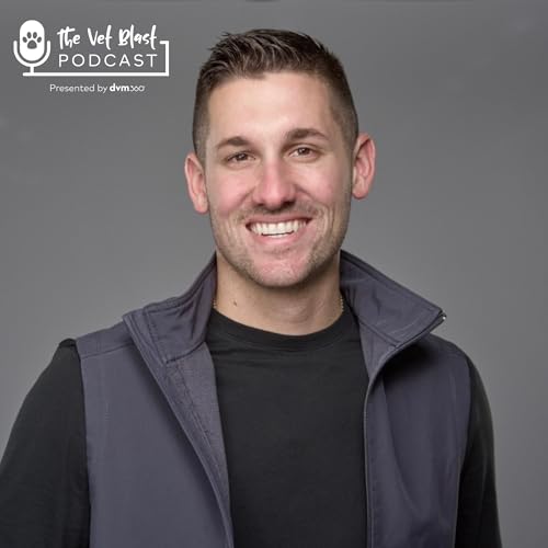 357: Celebrating Veterinary Technician Week with Mike Natale, LVT Podcast Por  arte de portada