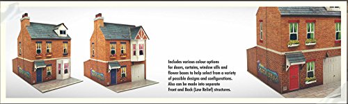 The CityBuilder Row House Cardboard Model Making Kit 1:43 Scale (7mm) O Gauge