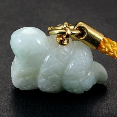 天然本翡翠手彫り　根付？ Amazon.co.jp: 【石流通センター】【ストラップ】十二支根付 本