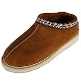 Geschlossene Damen Lammfell Hausschuhe zum einfachen Rein- und Rausschlüpfen. Hergestellt aus 100% gewachsenem Merino Lammfell von deutschen Schäfereien