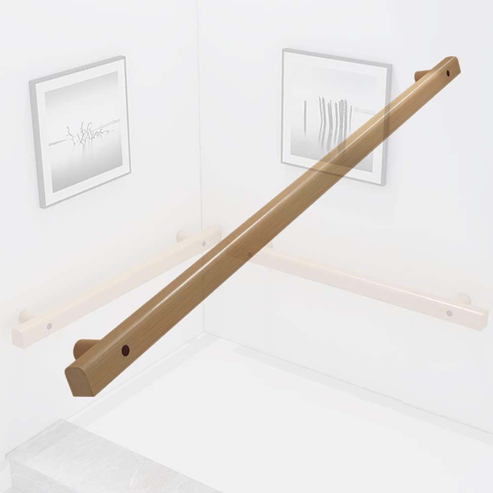Main courante pour vieil homme évitant les chutes dans l'escalier du loft