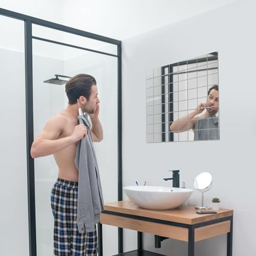 Kyrotech 2 Adet Kendinden Yapışkanlı Akrilik Pleksi Ayna, Esnek Dekoratif Sticker Duvar Aynası, Kırılmaz, Hafif, Kolay Montajlı Modern Süsleme, Ev, Ofis, Banyo ve Çocuk Odası İçin (Gümüş, 15x15)