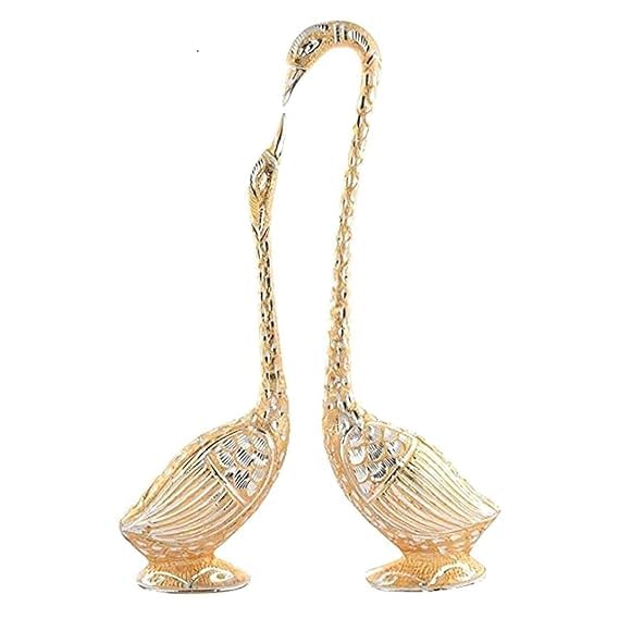Swadeshi DesireElegant Kissing Duck/Swan/Bird Pair Decorative Showpiece - 30 cm (Aluminium, Multicolor)