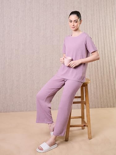 Image of TECHNOSPORT Women Relaxed Fit Cubic Melange Round Neck T-Shirt | Quick Dry Polyester Casual Tee with UPF 50+ UV Protection, Anti-Microbial & Double Cool Technology