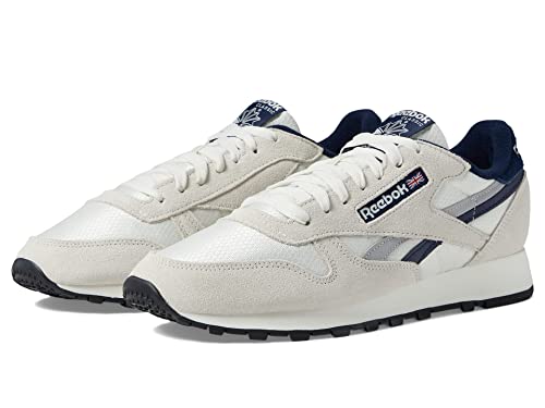 Reebok Women's Classic Leather V1 Sneaker2