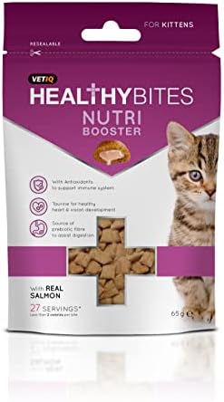 VetIQ HealthyBites Nutri-Booster Cat Treats, 8x 65g, Cat Supplements Packed with Vitamins, Minerals & Amino Acids, Immune System Support, High Meat Content, Omega-3 Cat & Kitten Health