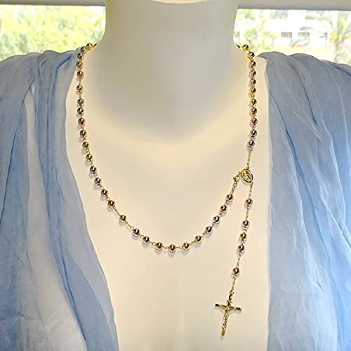 Collar de 3 oros de 18k con cierre mosquetón de 62cm Collar Never Say Never en oro de 18k, con 3 oros de 62cm de longitud y cierre mosquetón. Su peso es de 15.45 gr de oro de 18k. Perfecto para cualquier ocasión.