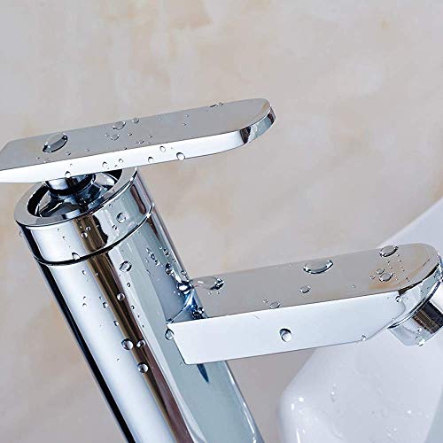 Robinet de cuve d'eau surélevé pour une salle de bain moderne et vasque à poser