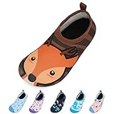 Nuestros zapatos de agua para niños tienen un tamaño y peso ultraligeros, así que no se preocupe por sobrecargar su viaje. La suela está hecha de goma blanda y fina, pero no le hará daño ni le hará daño en los pies si pisa una piedra.