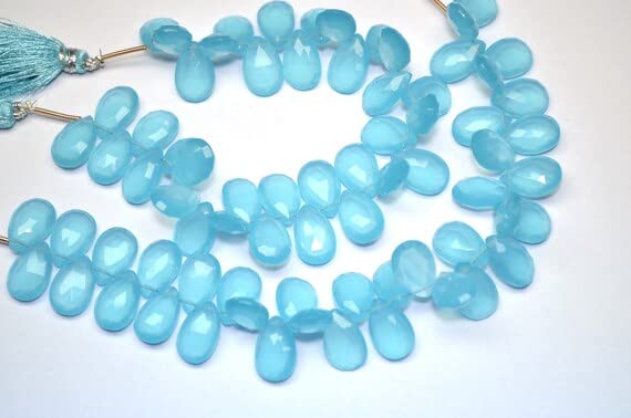 Perles Calcédoine Sky Blue gouttes facettées pour concevoir des boucles d'oreilles sans défaut