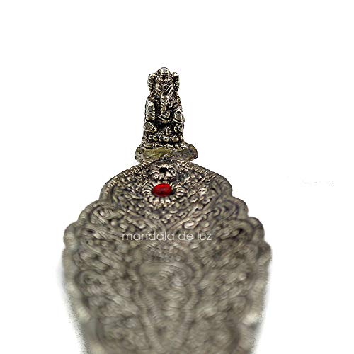 Incensário Metal Indiano de Ganesha Prateado Canoa