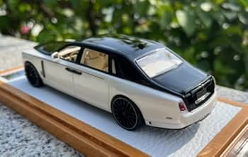 特別特価セール 1/43 ロールスロイス ファントム ホワイト ゴールド　イクソ 特別特価セール 1/43 ロールスロイス ファントム ホワイト