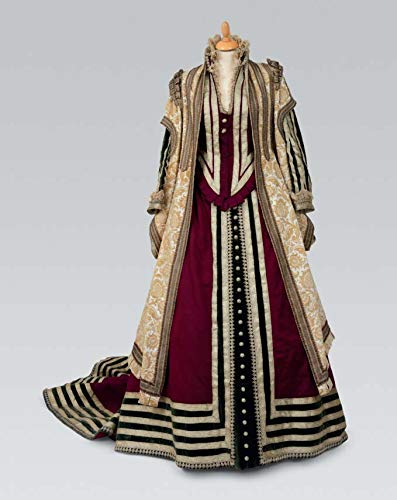 Adorning Fashion: The History Of Costume Jewellery To Modern Times #TOP6