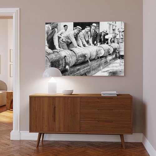 Toile vintage Bootlegger pour habiller un mur vide de chambre avec originalité