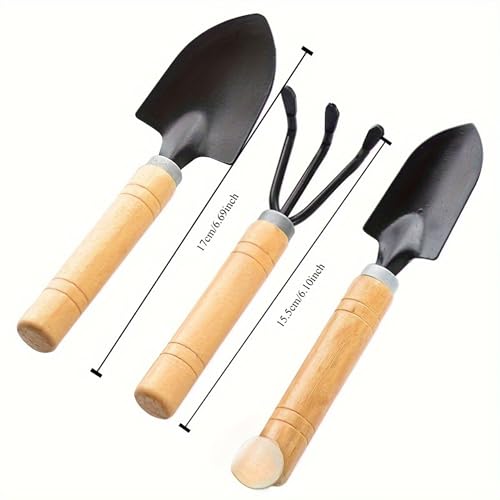 Set mini 3 piezas para jardinería con mango de madera miniatura 2