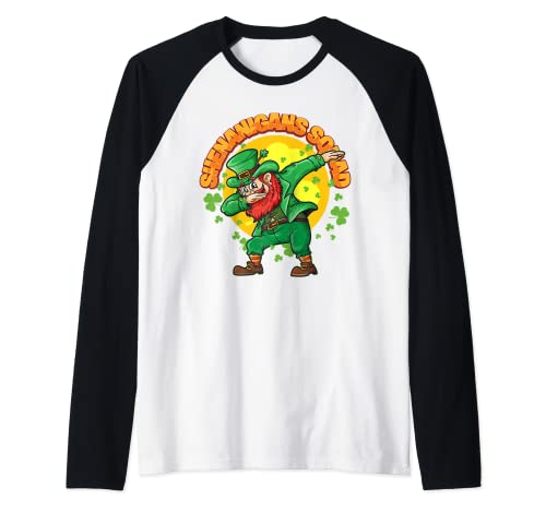 Dabbing Leprechaun Día de San Patricio Shenanigans Squad Regalo Camiseta Manga Raglan