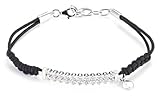Klassischer und feinemr Schmuck mit einem zeitlosen Charakter. Ein Must-Have für jede moderne Frau