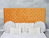 Chesterfield Korpus mit hochwertigem Bezug aus weichem Samt.