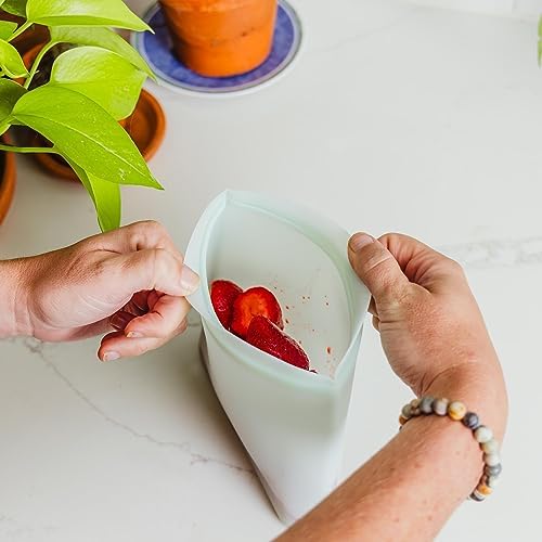 WeeSprout Reusable Silicone Bags (Set of 3) 100% Food Grade Storage Containers, Leakproof, Dishwasher & Microwave Safe, Snack, Sandwich, Quart, & Half Gallon Sizes - Thumbnail 2