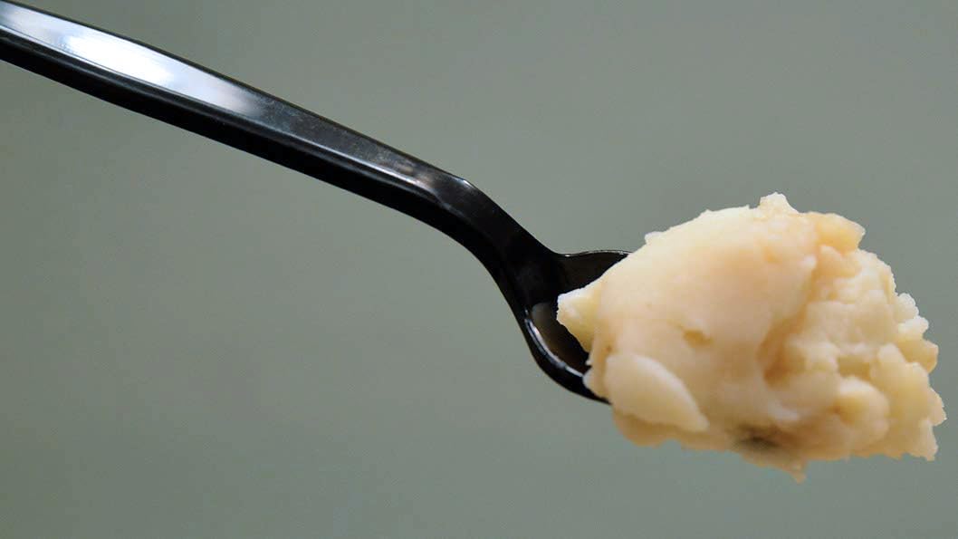 Daxwell Plastic Teaspoons, Medium Heavyweight Polypropylene (PP), Wrapped, Black, A10003701 (Case of 1,000)