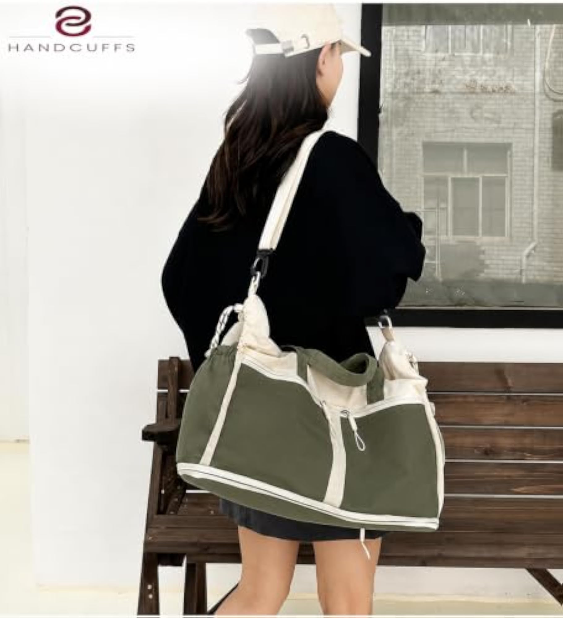 Duffle Bag for Women & Men, Stylish and Versatile