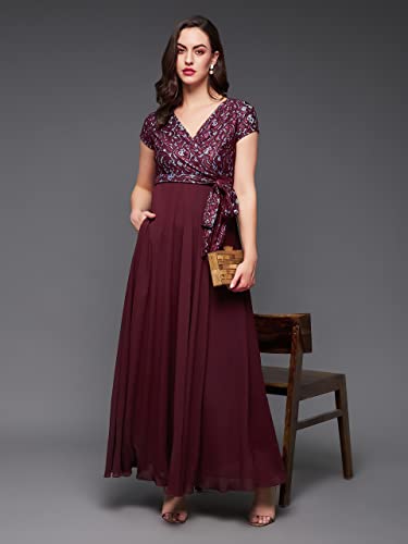 Image of Miss Chase Women's Round Neck Cap Sleeves Lace Knee -Long Skater Dress
