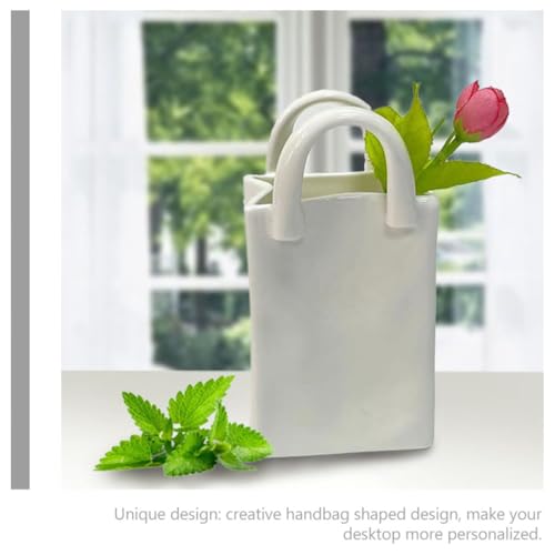 Vase en céramique blanche décoratif en forme de main au design épuré - 4