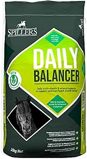 SPILLERS Daily Balancer Horse Feed 15KG, Mint & Rosemary  Contains Vitamins, Minerals and Biotin  Provides Balanced Diet for Horses and Ponies  No Added Iron  Supports Hoof Health
