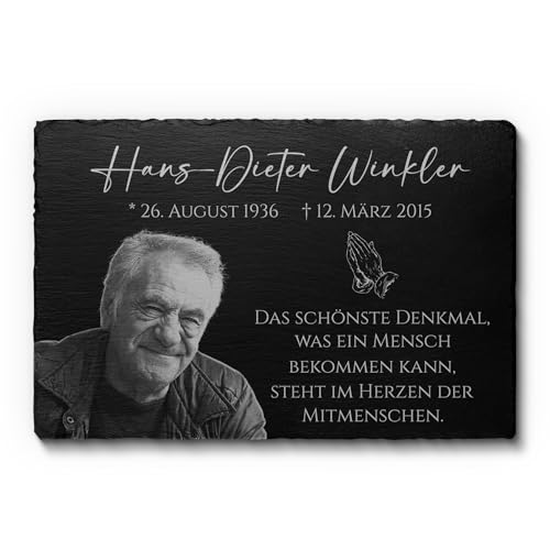 CHRISCK design Schiefer Grabplatte mit Gravur - Grabdeko wetterfest imprägniert für Urnengrab - Gedenktafel mit Foto & riesen Motiv Auswahl - Grabstein Gedenkstein Grab - 22x14 cm o. 30x20 cm