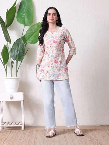 Image of Amazon Brand - Tavasya Women Pure Cotton Katha Plain Short Regular Fit Kurti |Short Top| Solid Casual Tunic