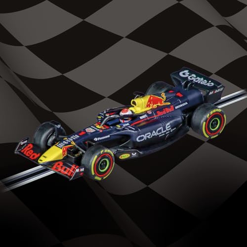Carrera GO Slot Car 20064280 &ndash; Oracle Red Bull Racing RB21 M. Verstappen, No.1 (2025) 1:43 Scale Analog Vehicle