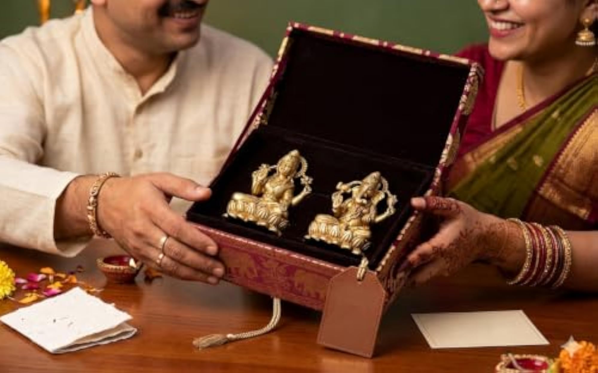 Brass Laxmi Ganesh Murti, Handcrafted 2-Inch Figurines