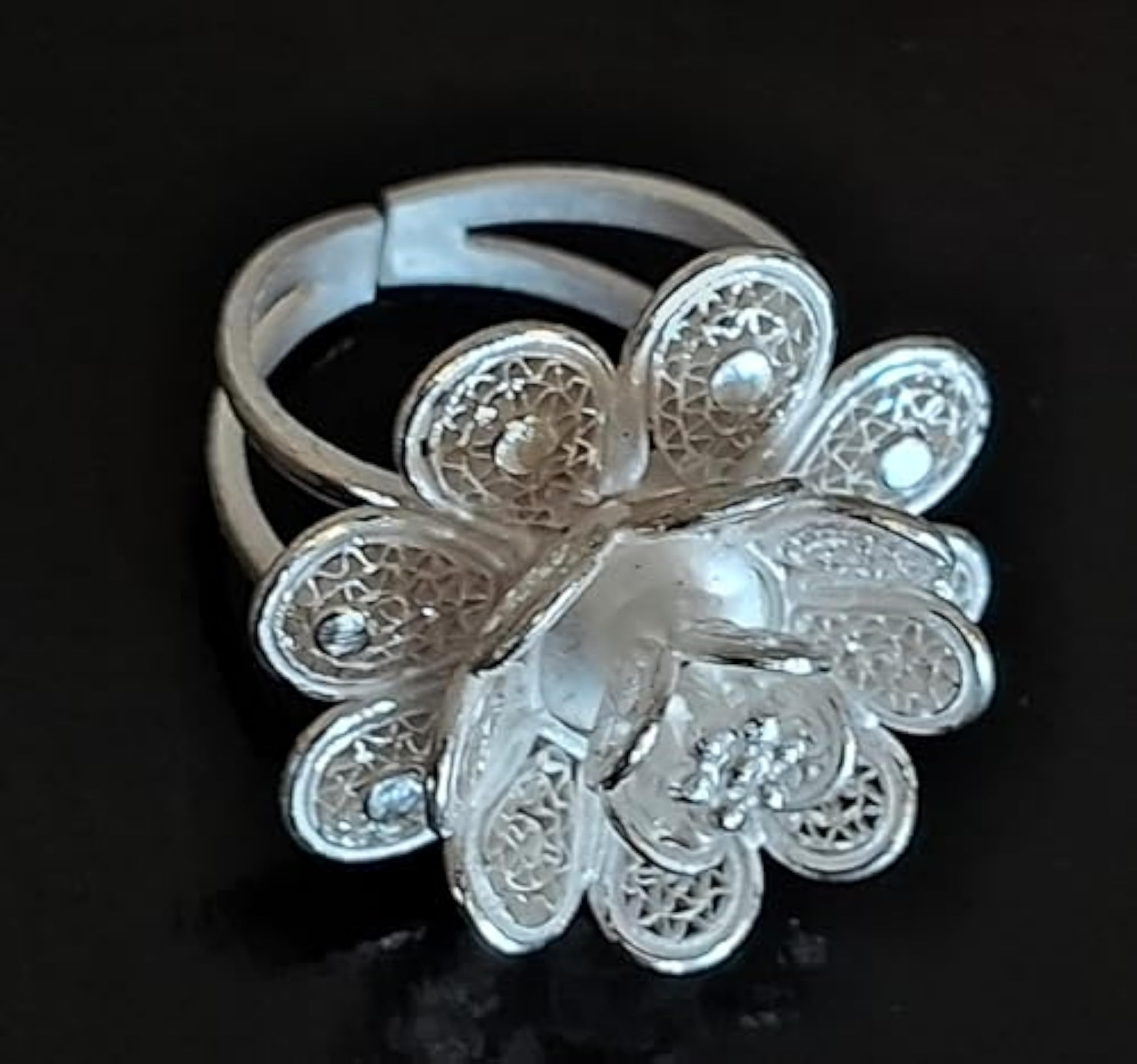 Flower Shaped Adjustable Silver Filigree Ring for Women