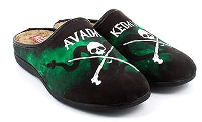 Zapatillas cómodas Hombre Andar por casa - Avada Kedavra (Numeric_43) | Ya disponible en tu tienda friki favorita! En mundofriki.es! Zapatillas cómodas Hombre Andar por casa - Avada Kedavra (Numeric_43) | Ya disponible en tu tienda friki favorita! En mundofriki.es!