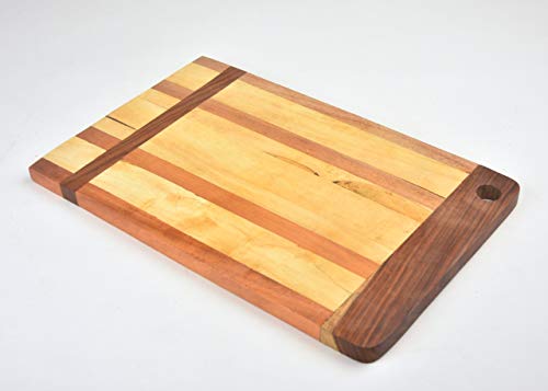 Image of HS HINDUSTANI SAUDAGAR Slicewood Wooden Chopping Board for Kitchen & Dining, Cutting Board for Vegetables Fruit Cheese Salad Serving Pizza Tray Ideal for Home Decor and Gift for mom & Wife.