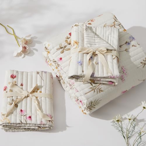 Image of Bedsure Fall Quilts Queen Size, Reversible Botanical Floral Comforter