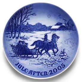 2005 Bing & Grondahl Christmas Plate - Bringing Home the Tree