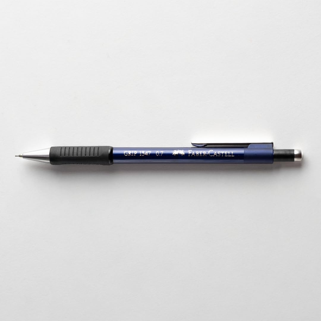 Faber-Castell Grip 1345/47 Versatil Kalem, 0.7 mm, Lacivert, Ergonomik Tutuş, Yaylı Uç, Uzun Silgi, Modern Tasarım