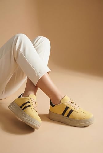 Image of Big Fox Women's Casual Sneakers | Lightweight & Comfortable Shoes | Soft Cushion Sole