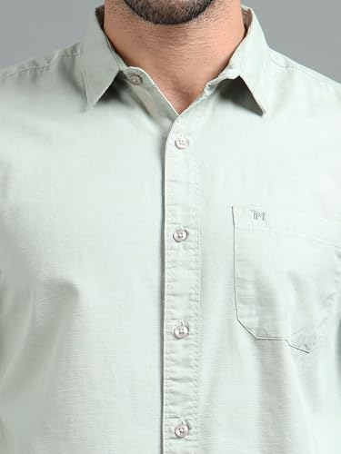 Image of Men Slim Fit Solid Spread Collar Casual Shirt