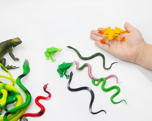 image for Pinowu 14pcs Realistic Rubber Forest Snake Animals, 1 Lizard + 4 Frog 