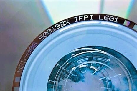 竇唯（ドウ・ウェイ）Dou Wei 「艶陽天」未開封CD Amazon.co.jp: 帯付き竇唯 DOU WEI/艶陽天1995年正規台湾盤第2