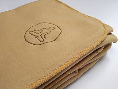 Lanovenanube - Manta de Yoga y relajación 140x220 Color beig Tejido Polar con Bordado y Acabado Pespuntes Ganchillo Cover