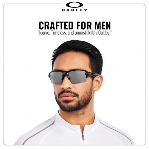 Image of Oakley FLAK 2.0 XL OO9188 Rectangle Sunglasses With Official Eyewear Kit | Men's & Women's Sunglasses