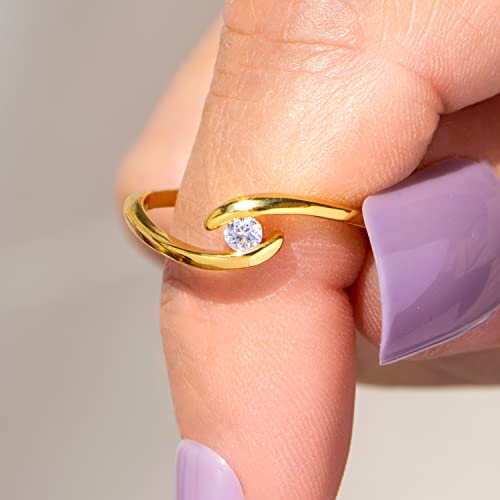 STORYJEWELLERY Hug Ring for Daughter, Bypass Promise Ring for Daughter, Daughter Gift from Mom, Gifts for Daughter, To My Daughter Ring, Mother Daughter Ring4