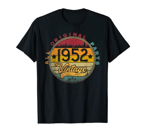 Funny 70th Vintage 1952 T Shirt 70 Years Old Birthday Gift Maglietta