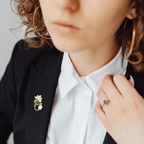 Image of Flower Floral Pearl Brooch Rhinestone Crystal Brooch Leaf Bouquet Brooch Pin Fashion Dress Accessories Birthday Graduation Jewelry Gift For Women