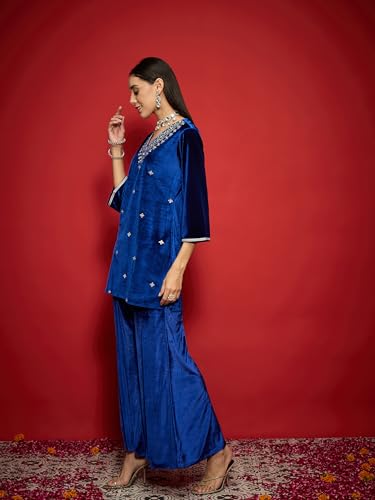 Image of Women Velvet Emb V-Neck Short Kurta With Palazzos