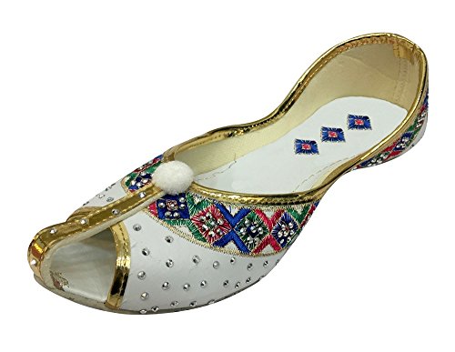 Step n Style Beaded Sandals Ethnic Sandals Khussa Shoes Punjabi Jooti Mojari Jutties White
